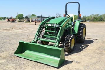 Main image John Deere 4320